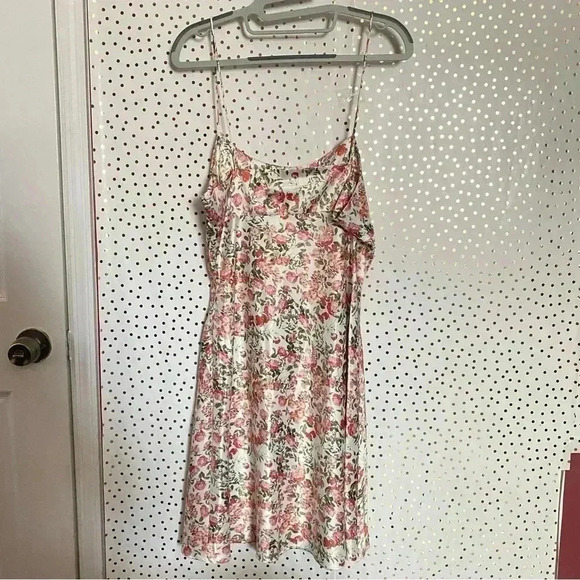 Aqua Floral Red Dress - Picture 6 of 7